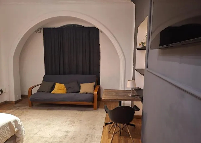 Apartment Quiet Facing Parque Espana In Condesa *