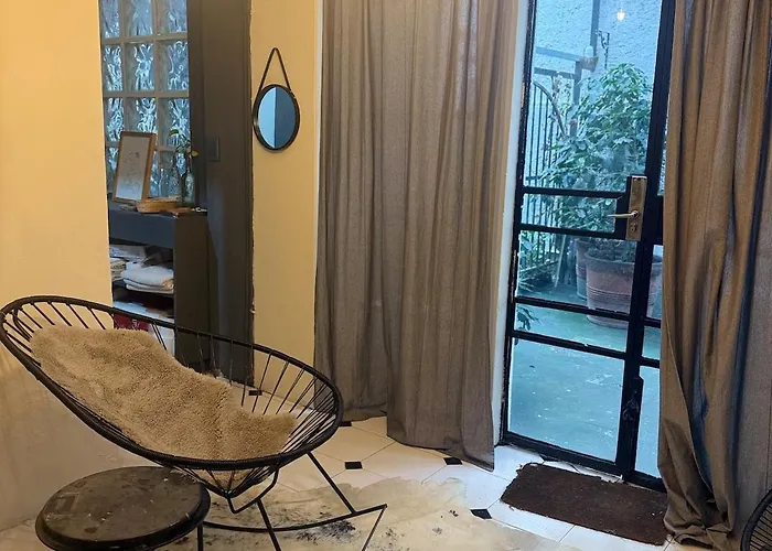 Apartment Quiet Facing Parque Espana In Condesa *