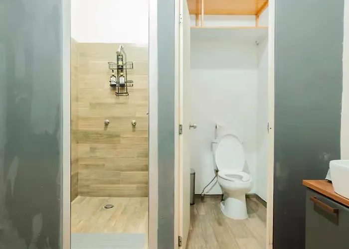 Apartment Quiet Facing Parque Espana In Condesa *