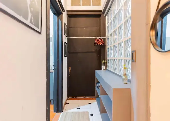 Quiet Facing Parque Espana In Condesa Apartment *